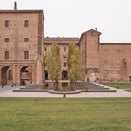 Luxury 1 Al Duomo Di Parma Daire Dış mekan fotoğraf